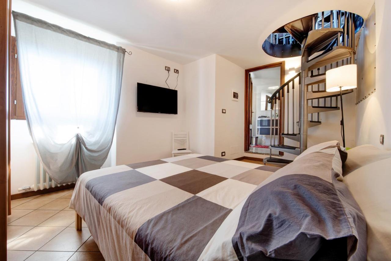 Crotto Palma Apartment Dongo Bagian luar foto